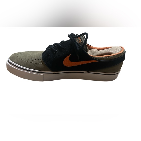Nike SB Stefan Janoski Undefeated Olive - Picture 5 of 11